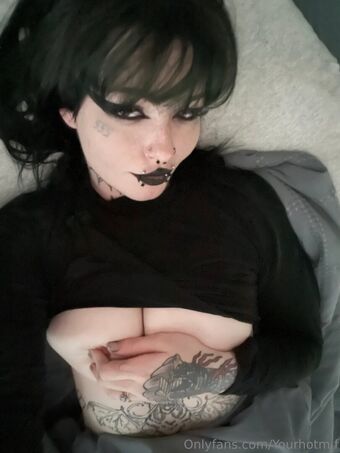 HotGothMlf Nude Leaks OnlyFans Photo 19