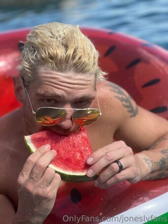 JoneslyFans Nude Leaks OnlyFans Photo 14