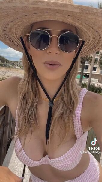 Laura Rutledge Nude Leaks OnlyFans Photo 28