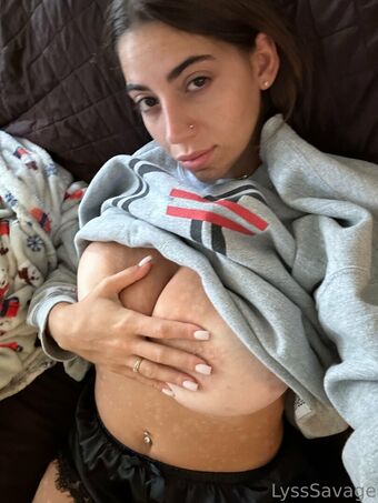 Lyss Savage Nude Leaks OnlyFans Photo 30