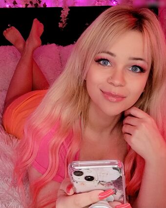 Madafterdark / Madison Laliberté Nude Leaks OnlyFans Photo 4