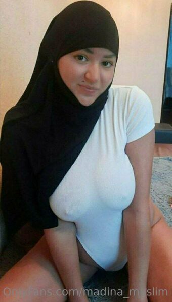 madina_muslim Nude Leaks OnlyFans Photo 10