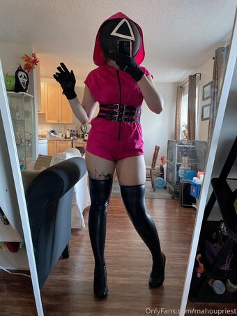 mahoupriest Nude Leaks OnlyFans Photo 13
