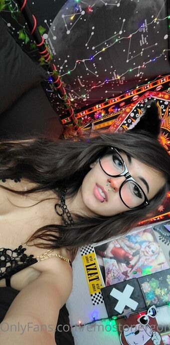 emostonergorl Nude Leaks OnlyFans Photo 98