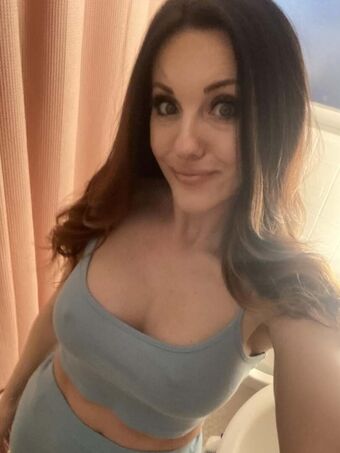 onegoodbumblebee Nude Leaks OnlyFans Photo 15