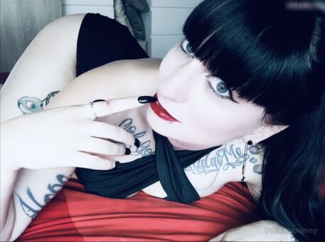 Poisonbunny Nude Leaks OnlyFans Photo 4