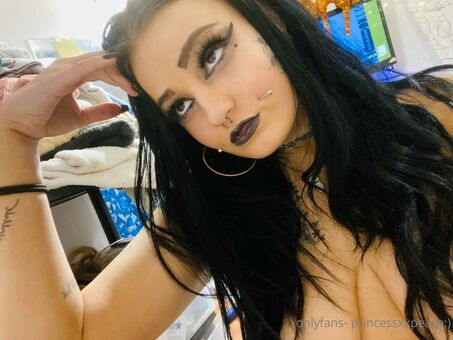 sexxmetalxbarbiex Nude Leaks OnlyFans Photo 18