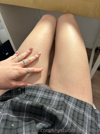 shystudentagostina Nude Leaks OnlyFans Photo 14