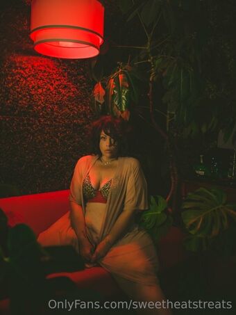 Sweetheatstreats Nude Leaks OnlyFans Photo 24