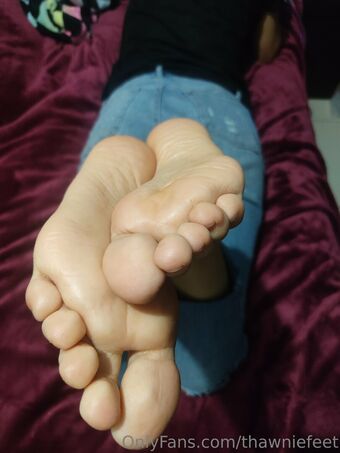 thawniefeet Nude Leaks OnlyFans Photo 38