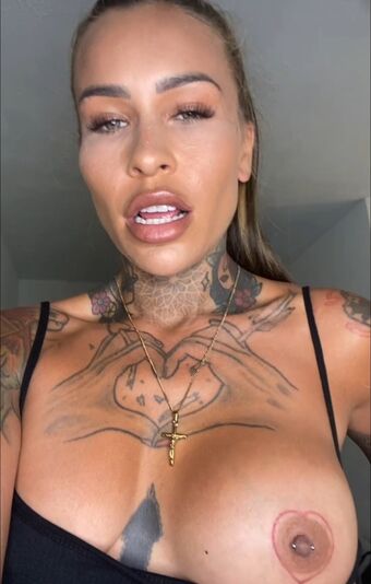 Terri Altar Nude Leaks OnlyFans Photo 2