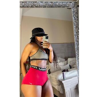 theonly_ari.b Nude Leaks OnlyFans Photo 4