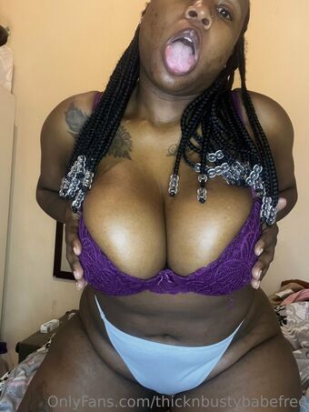 thicknbustybby Nude Leaks OnlyFans Photo 12