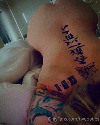 twoootles Nude Leaks OnlyFans Photo 9