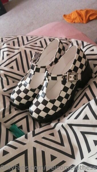 welcometothesewerfree Nude Leaks OnlyFans Photo 10