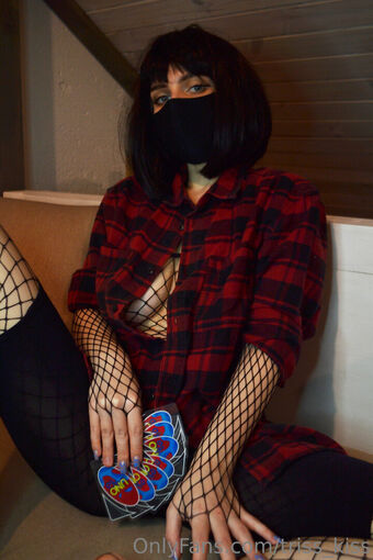 triss_kiss Nude Leaks OnlyFans Photo 53