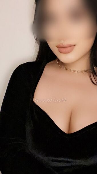 surrealustt Nude Leaks OnlyFans Photo 17