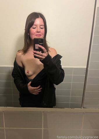 juicyygracee Nude Leaks OnlyFans Photo 12