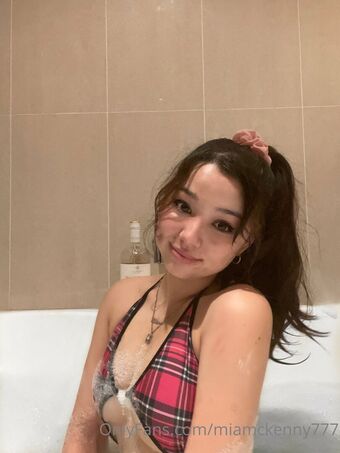 miamckenny777 Nude Leaks OnlyFans Photo 9