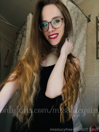 misslucyfree Nude Leaks OnlyFans Photo 30