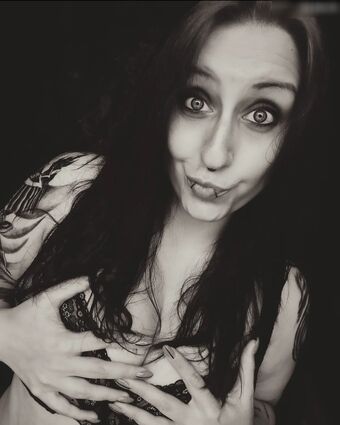 Skelli Nude Leaks OnlyFans Photo 41