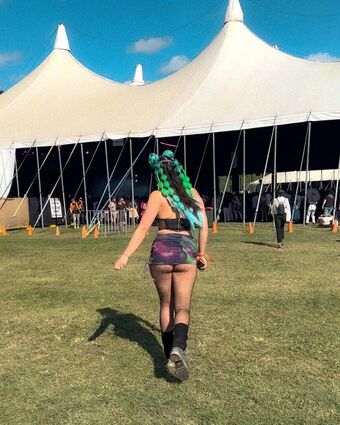 Strawbitty Nude Leaks OnlyFans Photo 12