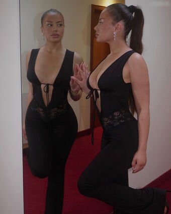 valonaash Nude Leaks OnlyFans Photo 55