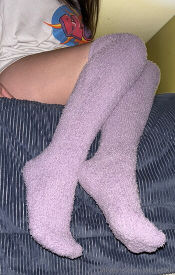 DARLING / 1itt1ef00t nude photo #14