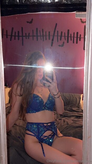 Vixe / 1vixen666 nude photo #33