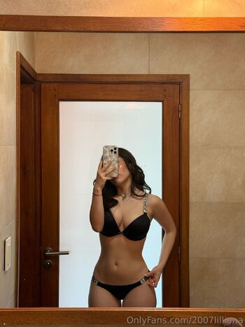 Lilliana / 2007lilliana nude photo #14