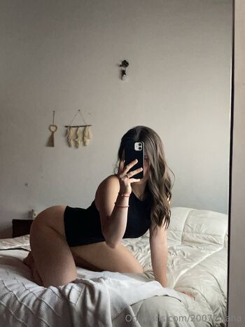 Lilliana / 2007lilliana nude photo #19