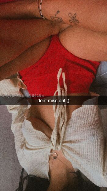 28419a nude photo #1