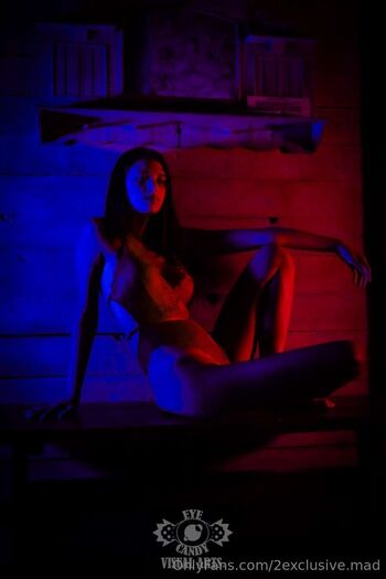 2excuslivema / 2exclusive.mad nude photo #13