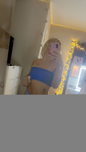 Molly / 7mollyymae nude photo #15