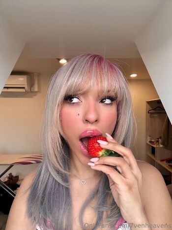 Diessika Del Cru / 7venheavens nude photo #1