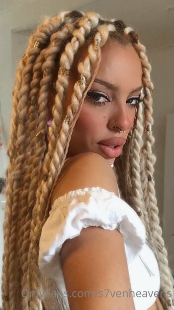 Diessika Del Cru / 7venheavens nude photo #11