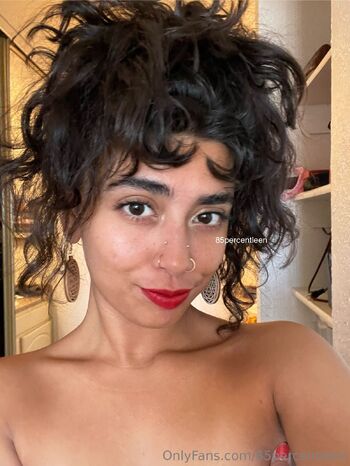 Gatit / 85percentleen nude photo #4