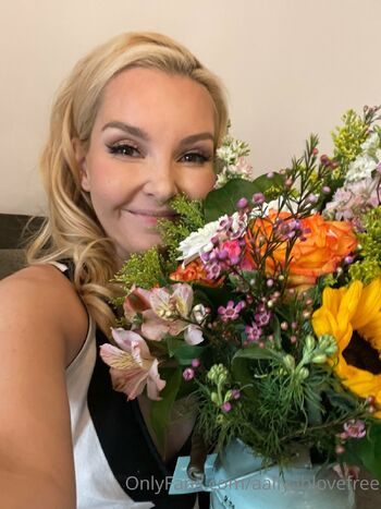 Aaliyah Love FREE pag / aaliyahlovefree nude photo #7