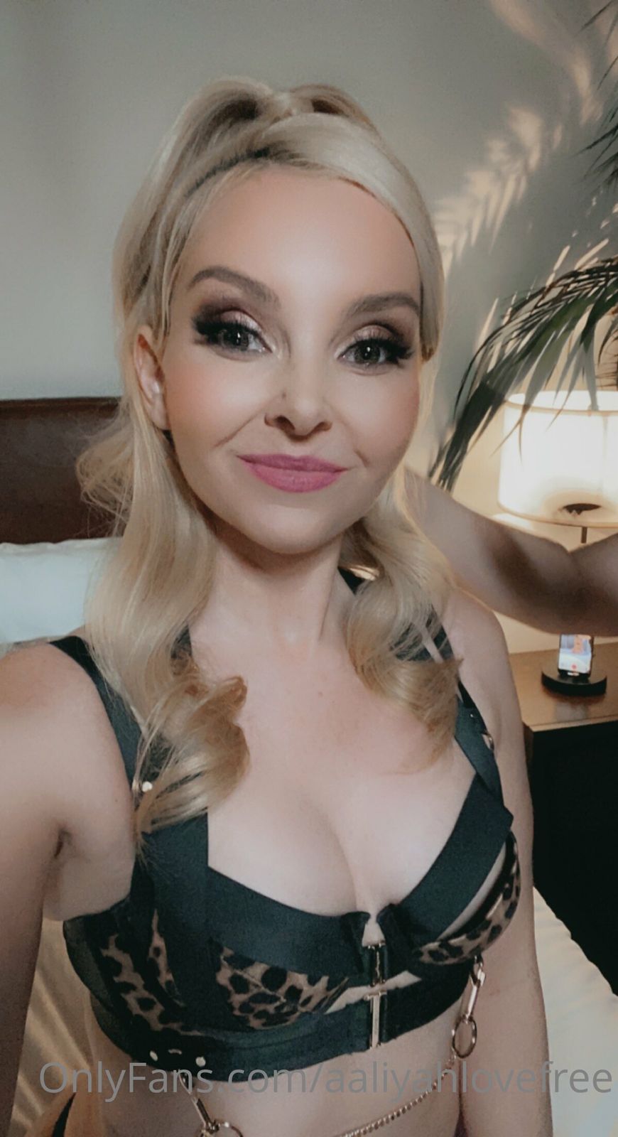 Aaliyah Love FREE pag / aaliyahlovefree nude photo #24