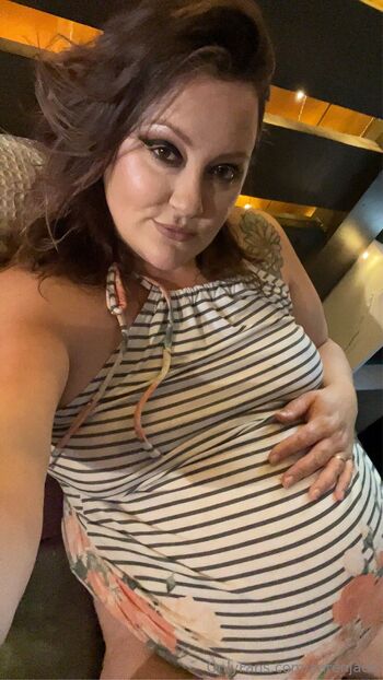 Aaren Jad / aarenjade nude photo #24