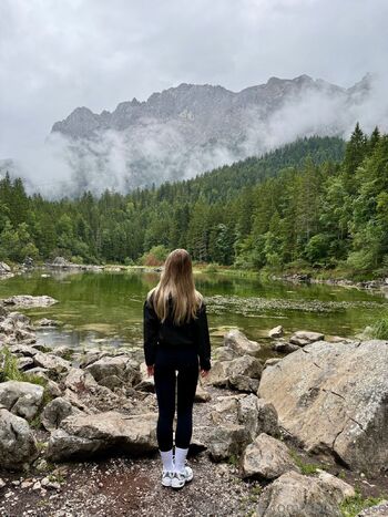 𝘼𝙗𝙗𝙮 𝘾𝙝𝙖𝙨𝙚 / abby_chase nude photo #4