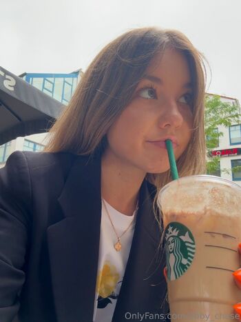 𝘼𝙗𝙗𝙮 𝘾𝙝𝙖𝙨𝙚 / abby_chase nude photo #15