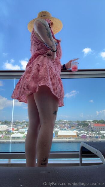 Abella Grac / abellagracexfree / abellaxgrace / abellagracex / happyabellagrace nude photo #39