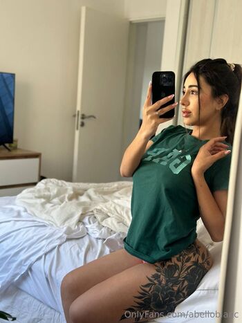 YOUR VIRTUAL GIRLFRIEND / abellobianc nude photo #19