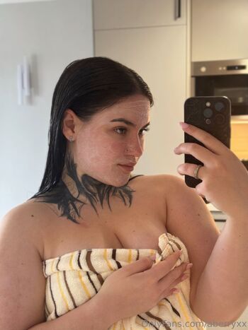 Anna / aberryxx nude photo #6