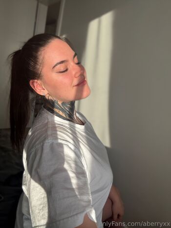 Anna / aberryxx nude photo #36