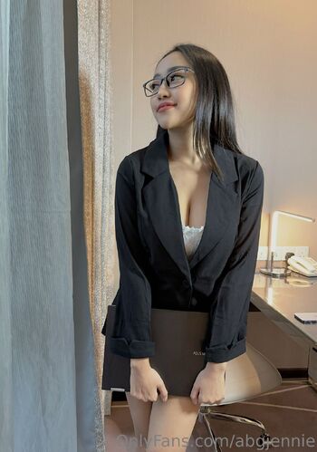 Jenni / abgjennie nude photo #45