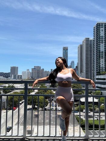 Abi-Li Shinobi / abi-lishinobi nude photo #12