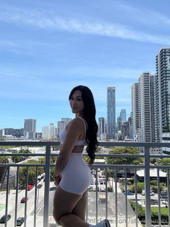 Abi-Li Shinobi / abi-lishinobi nude photo #24