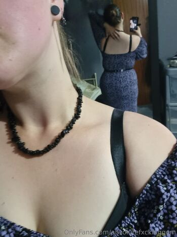 GoddessGe / absolutefxckinggem / findom.lady.gemini / insultstress nude photo #15